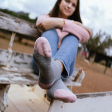Load image into Gallery viewer, Alpaca Running Cushioned Tab Ankle Socks from AndeanSun